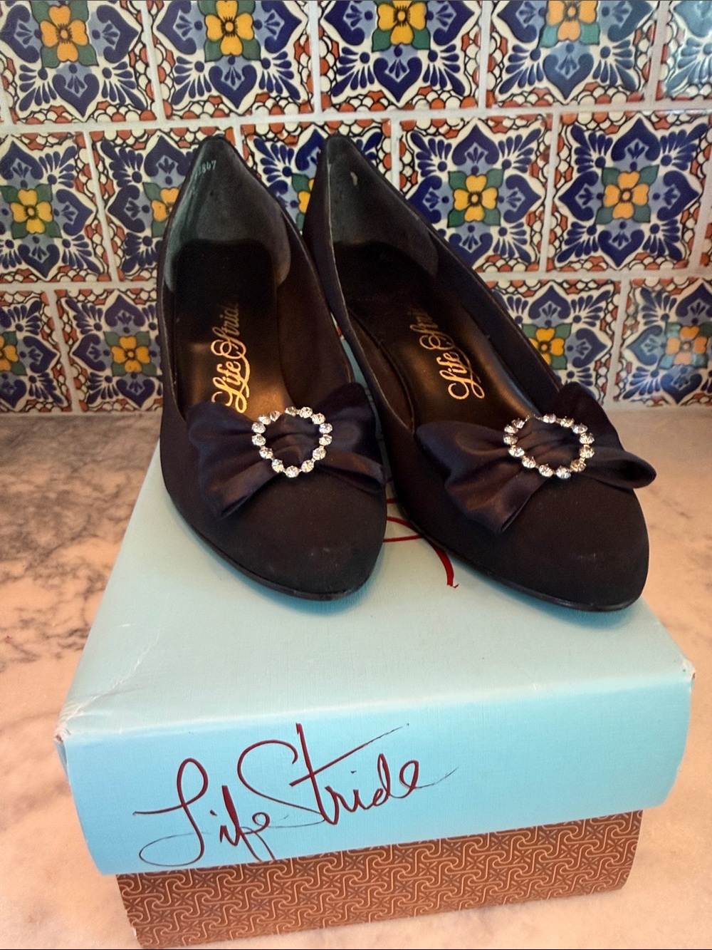 Life Stride Black Bow Pumps with Rhinestone Circle Accent